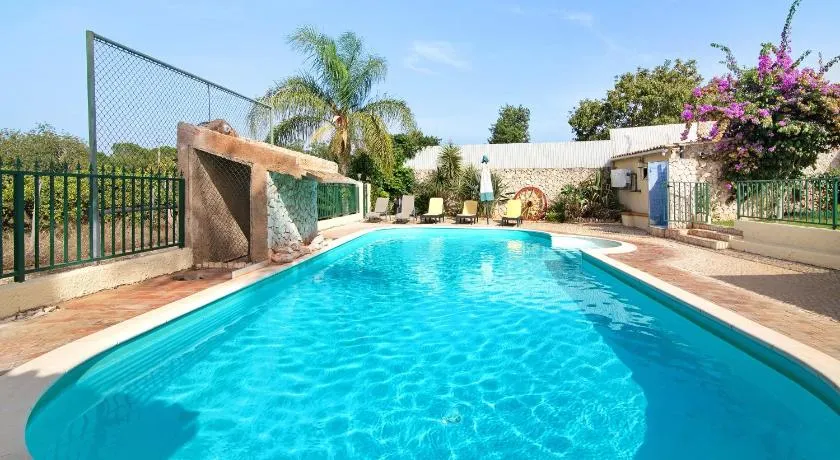 Ferienhaus 'Casa Rústica' mit Pool und WLAN - Image 1