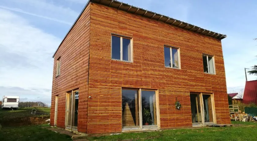 Maison ecologique en paille - Image 1