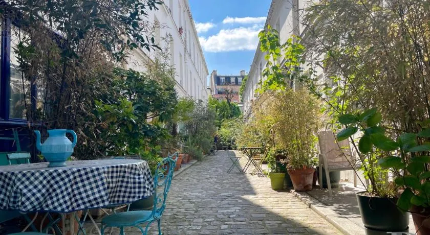 Maison Nomade Paris - MaisonNomadeChic - Image 1