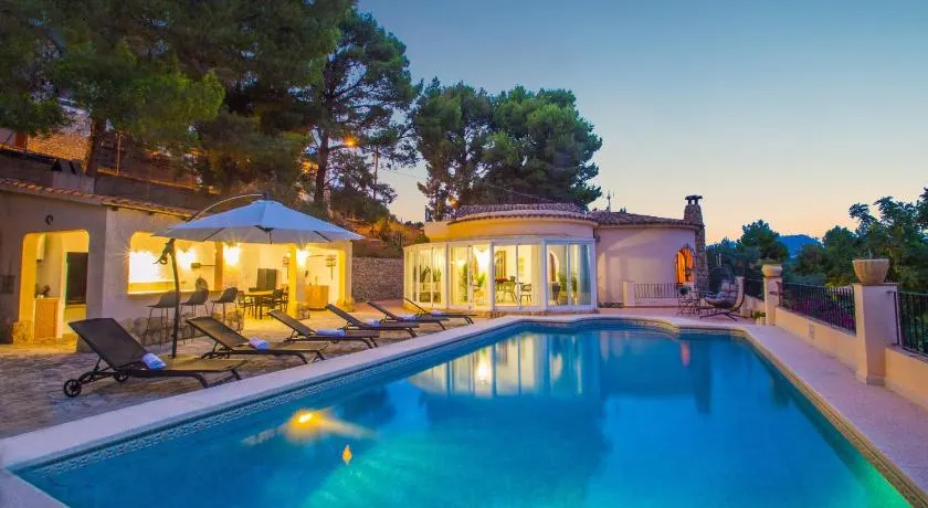 CASA MAR URBANIZACION EL TOSSAL - Image 1