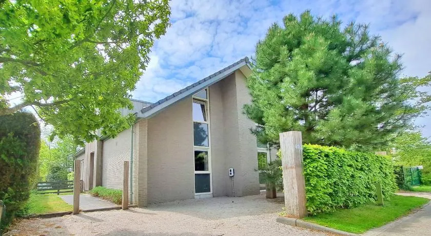 Bungalow i Sint Maartenszee tæt på strand - Image 1