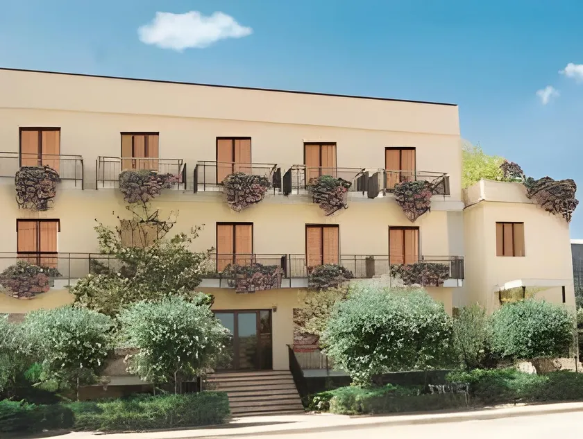 Hotel Di Rocco - Image 1