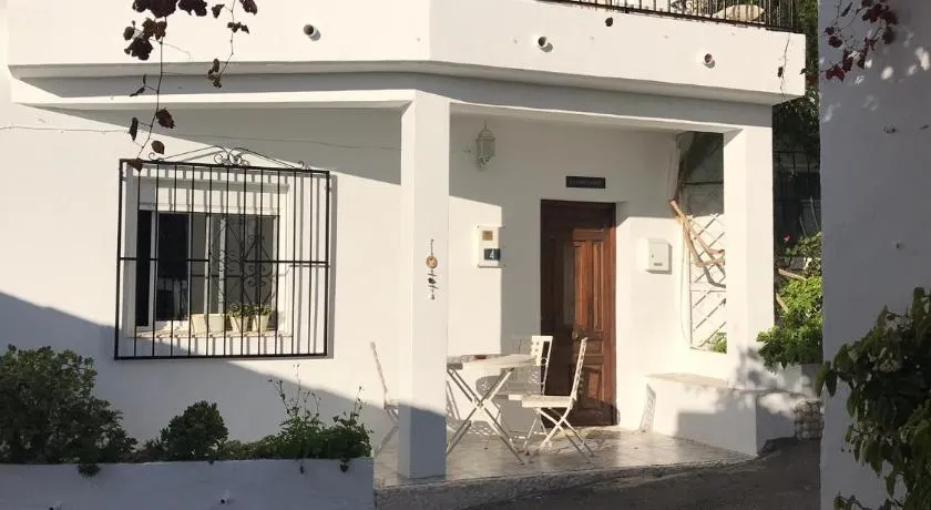 Casa Cometa - Image 1