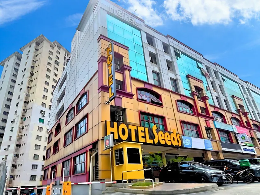 Seeds Hotel Damansara Pelangi - Image 1