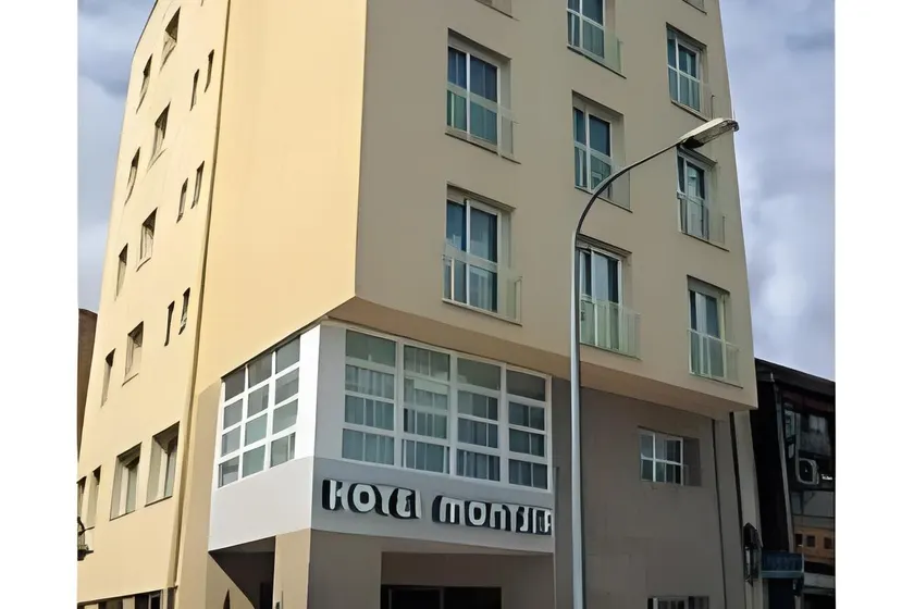 Hotel Montsia - Image 1