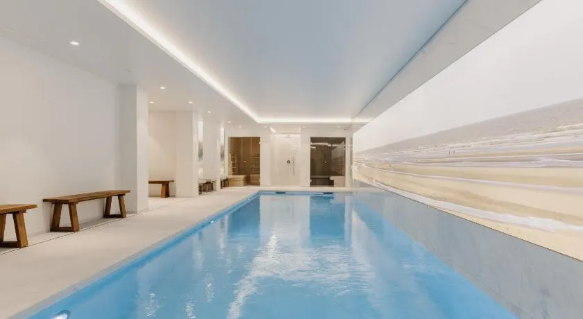 Portwin luxury stays - Image 1