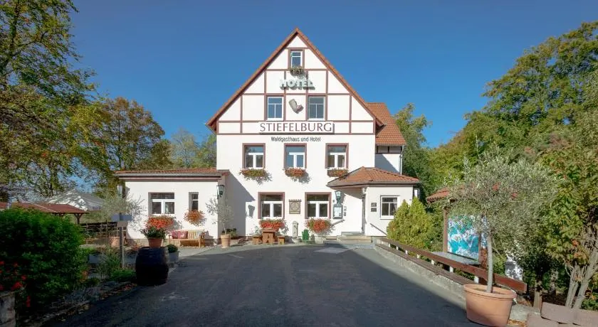 Stiefelburg der Berghof - Image 1