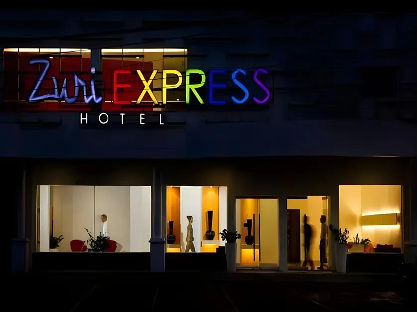 Zuri Express Hotel Pekanbaru - Image 1