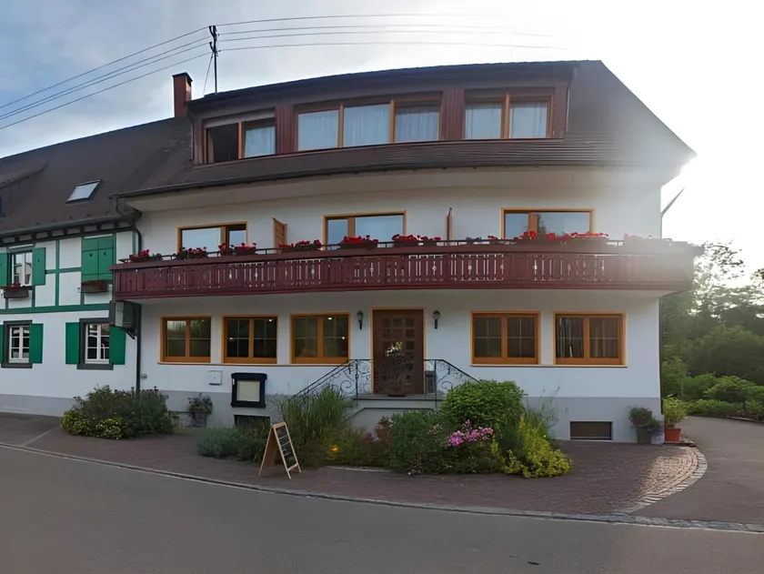 Landhotel Graf - Image 1