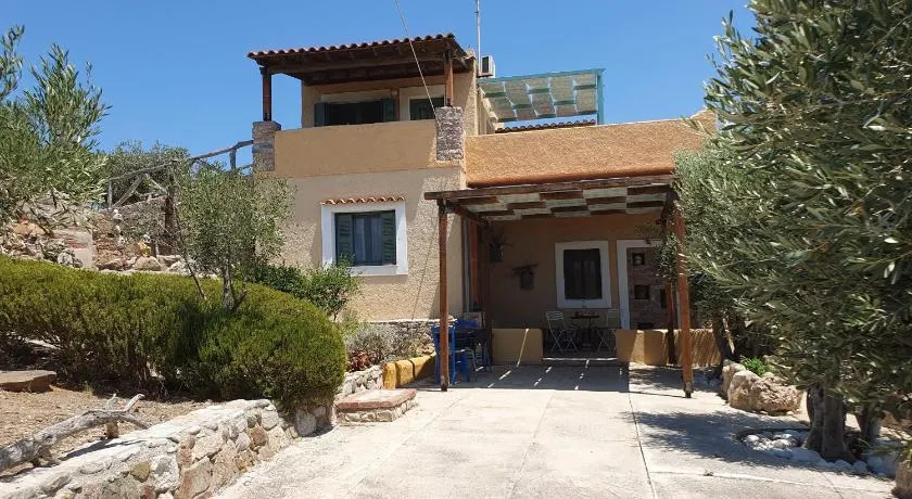 Managros Rooms - Apartment Elia - Image 1
