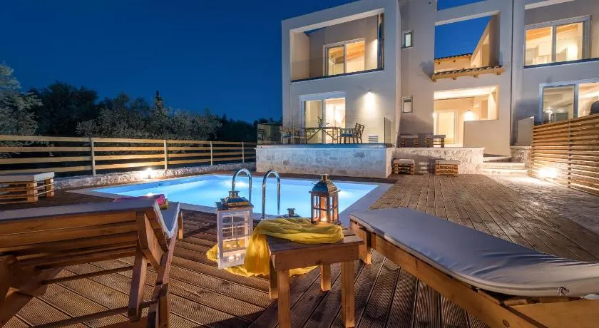 Dolce Luxury Villas - Image 1