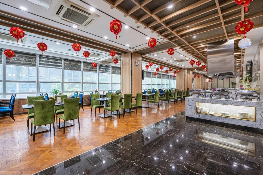 Grand Soluxe Hotel Gansu - Image 1