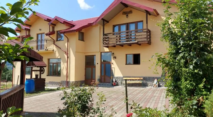 Casa de vacanta La Ticu - Image 1