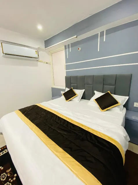 KingRama Hotel - Image 1