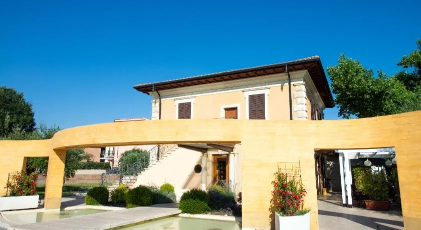 Villa Tivoli - Image 1