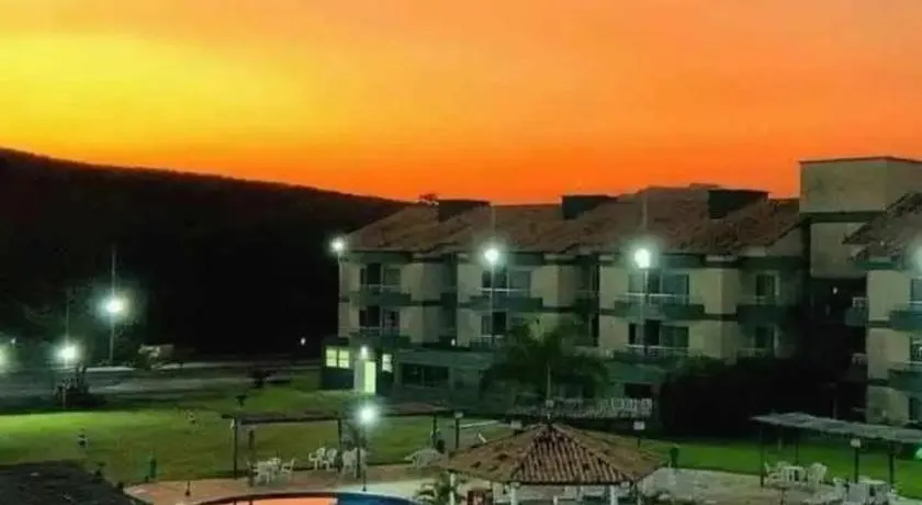 Flat ao lado do Aldeia das Águas - Image 1