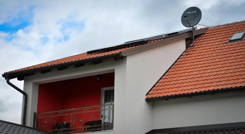 Guesthouse Pink Panther - Image 1