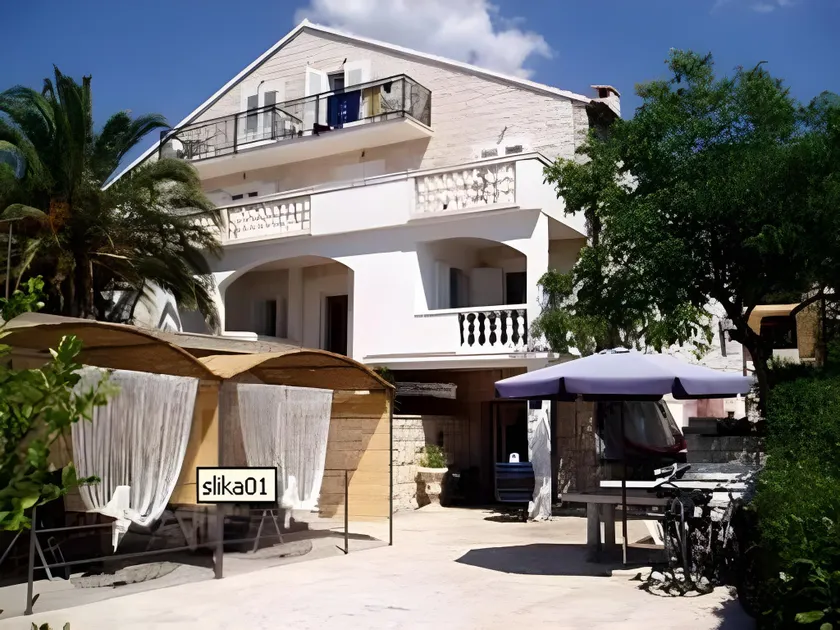 Villa Rajski Dvor1, application d'une chambre - Image 1