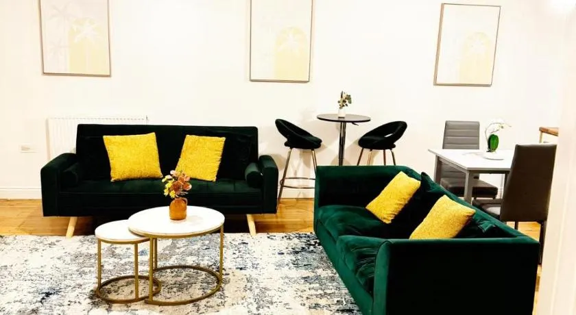 Stylish MK Flat - Image 1