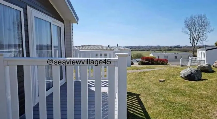 Seaview Homes - Image 1