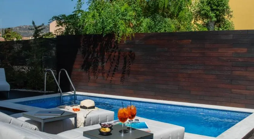 Olive Boutique Hotel - Image 1