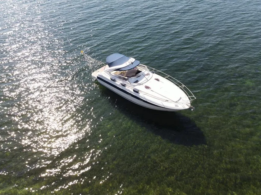 Luxury Yatch - Bavaria - Bosphorus İstanbul - Image 1