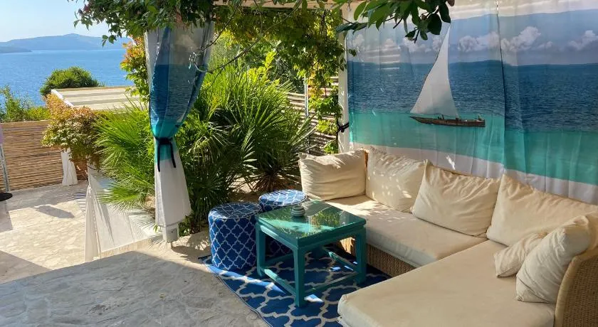 Seaside villa with private pool Home By The Sea - Villa Trogir - Image 1