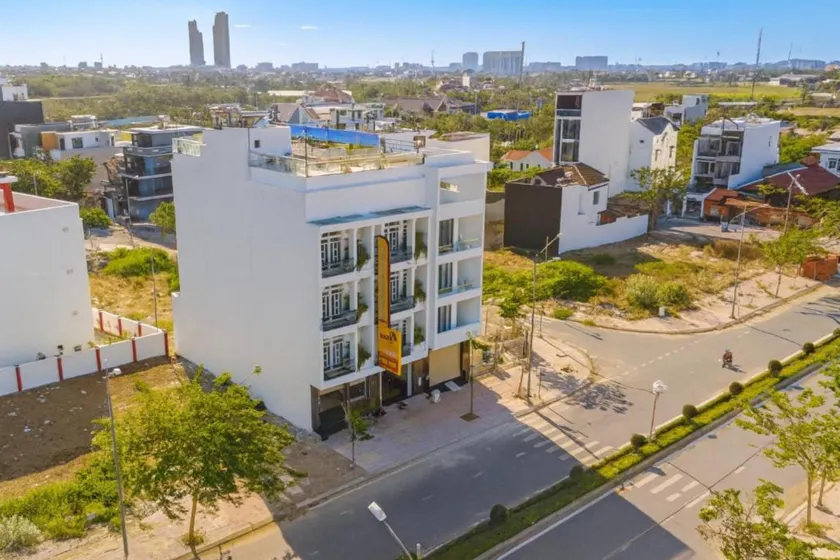 Hoa Hướng Dương Hotel - Image 1