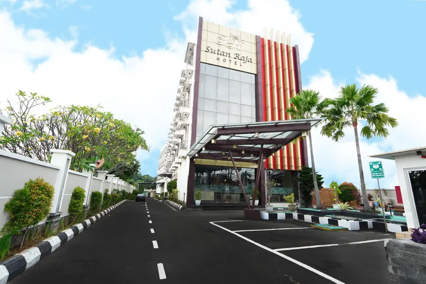 SUTAN RAJA CIREBON HOTEL - Image 1