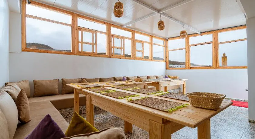 Roots Surf House - Anza - Image 1