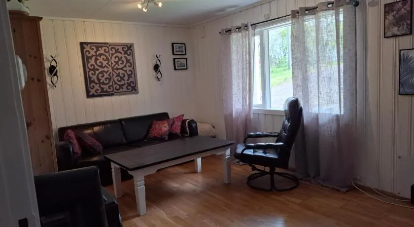 Apartment in the heart of Sunnmore - Image 1