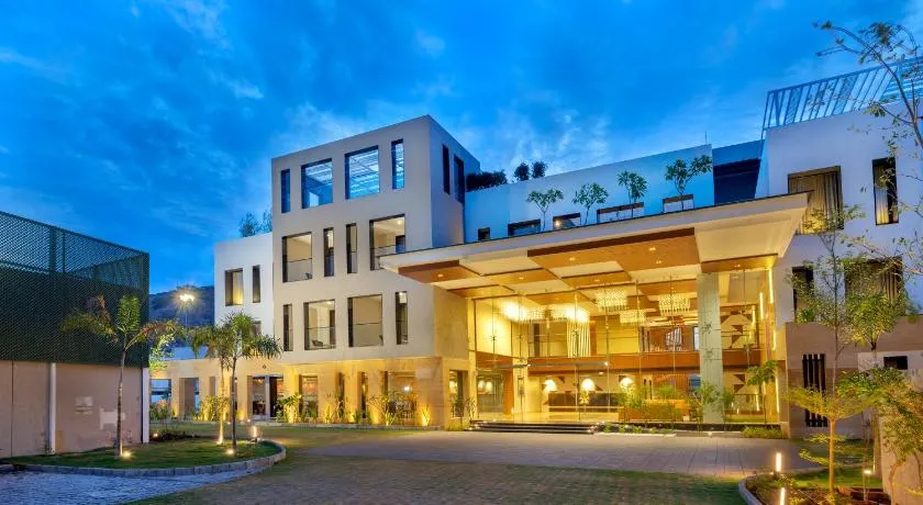 Hotel Divine Fort - Image 1