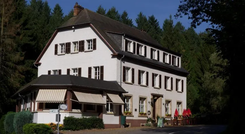 Hostellerie de la Vallée - Image 1