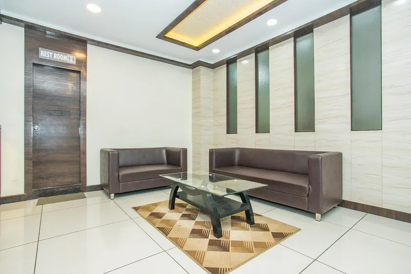 Ring View Hotels - Hebbal - Image 1