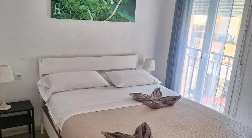 apartamentos Centro PICASSO - Image 1