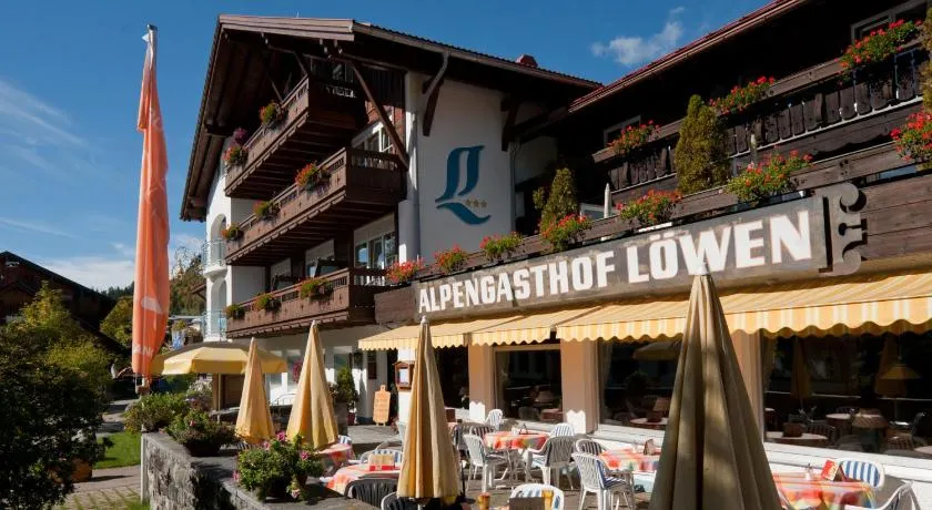 Hotel Alpengasthof Löwen - Image 1