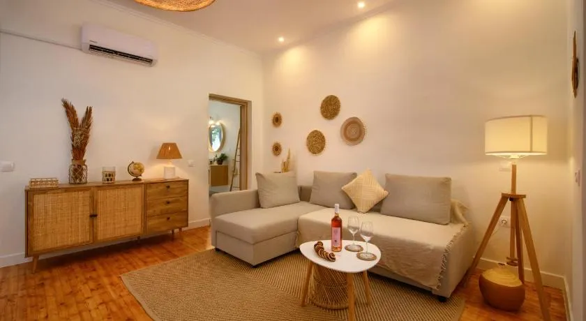 La Maisonette House in the Heart of Liapades Close to Rovinia Beach & Paleokastritsa - Image 1