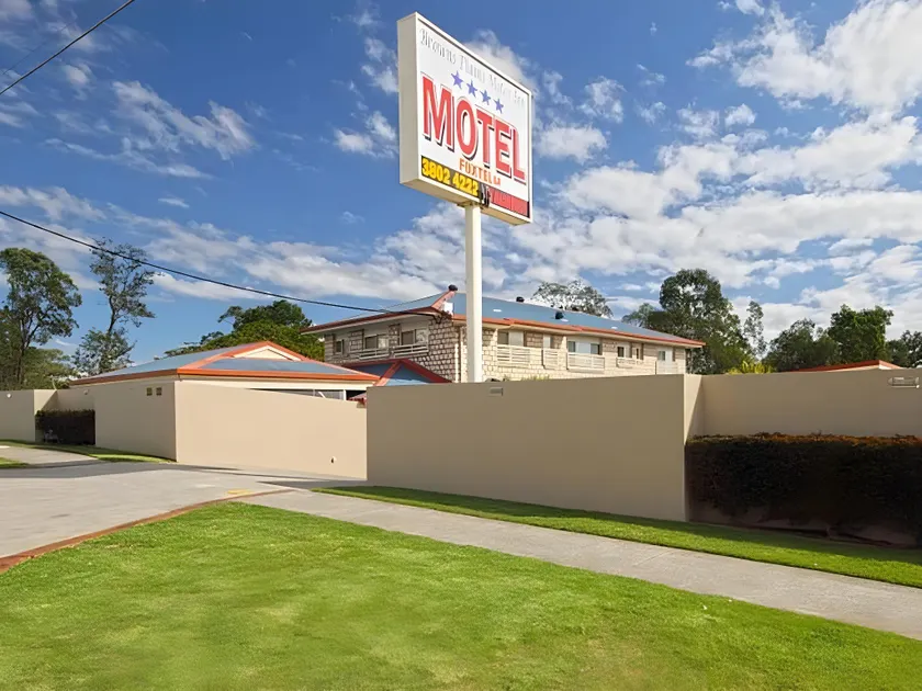 Browns Plains Motor Inn - Image 1