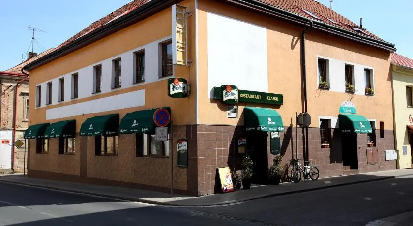Hotel Classic - Image 1
