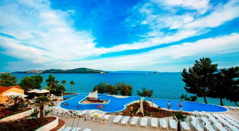 Amadria Park Camping Trogir - Mobile Homes - Image 1