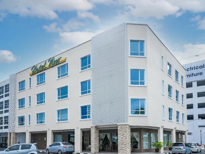 Hotel Nur Miri - Image 1
