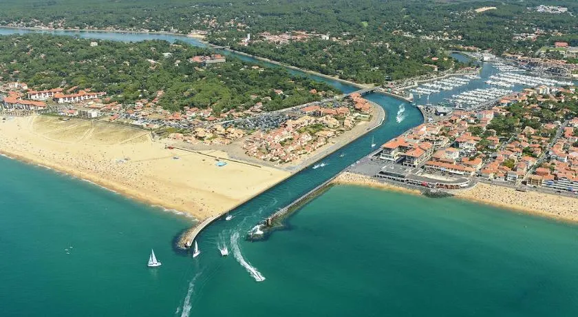 Capbreton hossegor chambre climatisée espace privé - Image 1