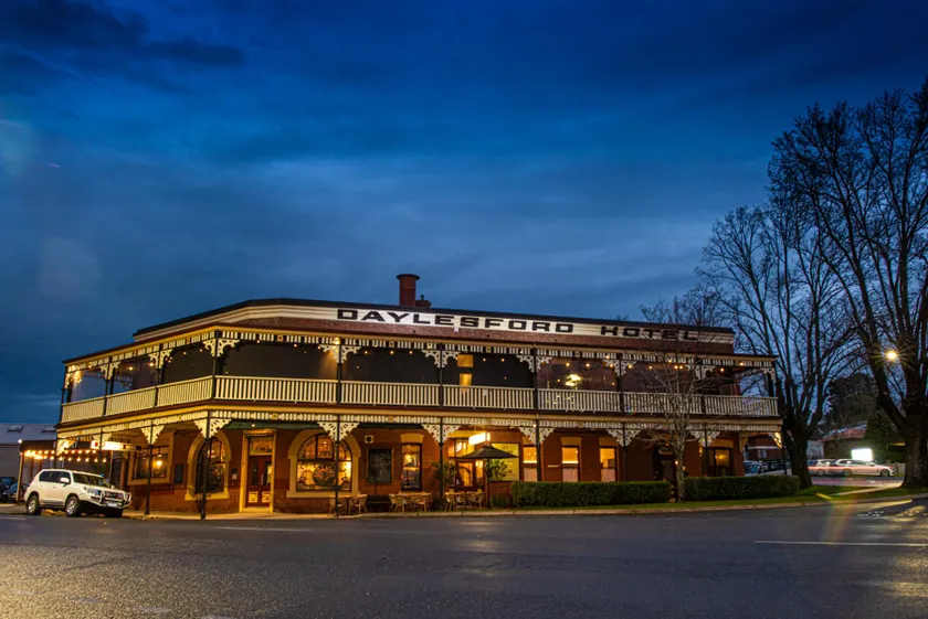Daylesford Hotel - Image 1