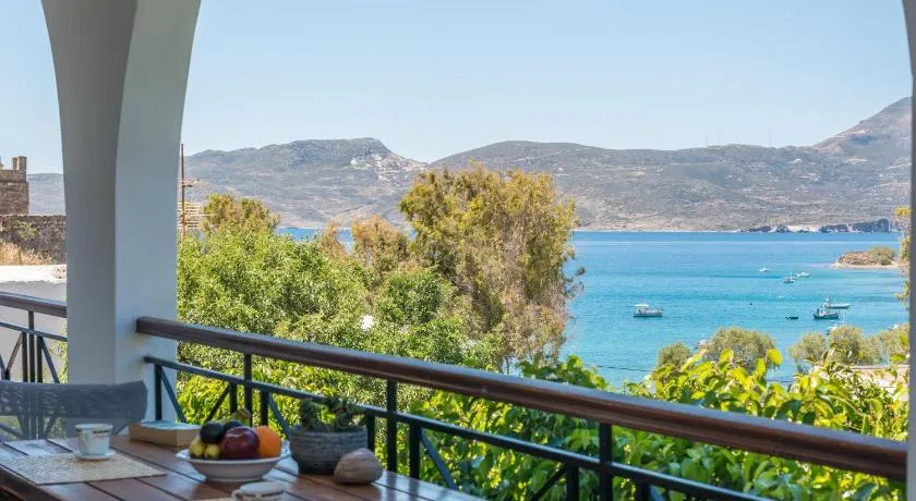 Areti's Milos Guesthouses - Image 1