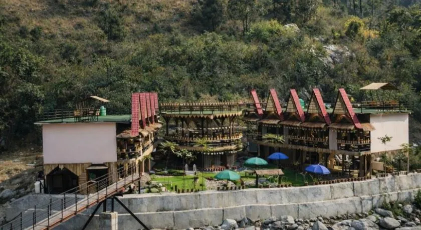 The Breeze Riverside Resort - Image 1