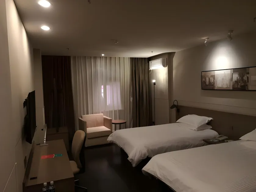 Jinjiang Inn Select Jining Huoju South Road Branch - Image 1
