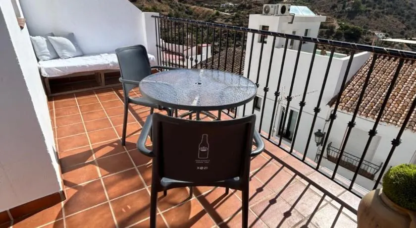 CASA DE PUEBLO A 10 MIN PLAYA - Image 1