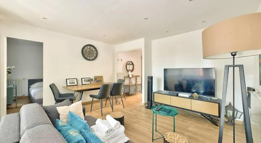 Cosy 2BR Flat 10min to the Vieux Port - Image 1