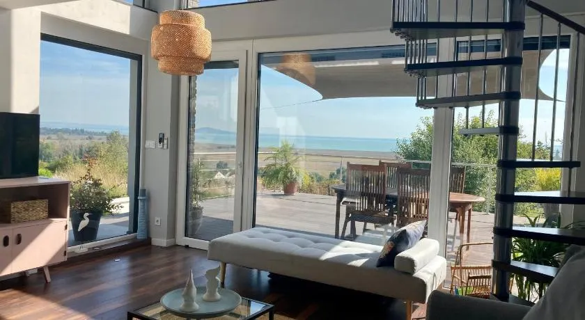 Panorama & Vino apartman - Image 1