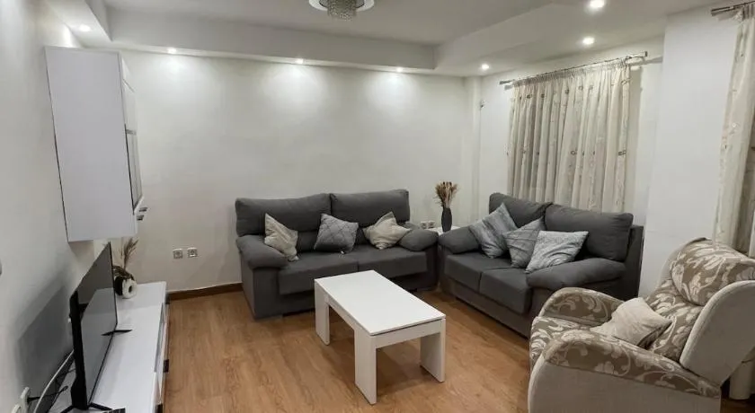 Apartamento en el centro de Alcobendas - Image 1